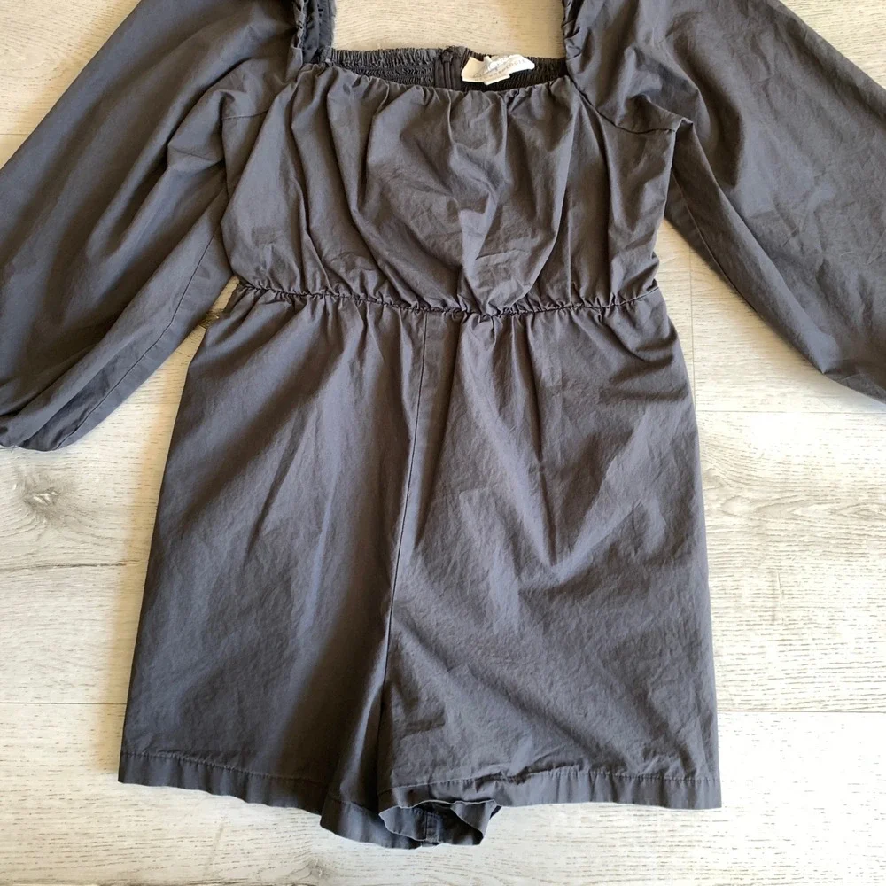 Anthropologie Maree Puff Sleeve Romper Charcoal Grey Smocked Back Square‎ Neck S